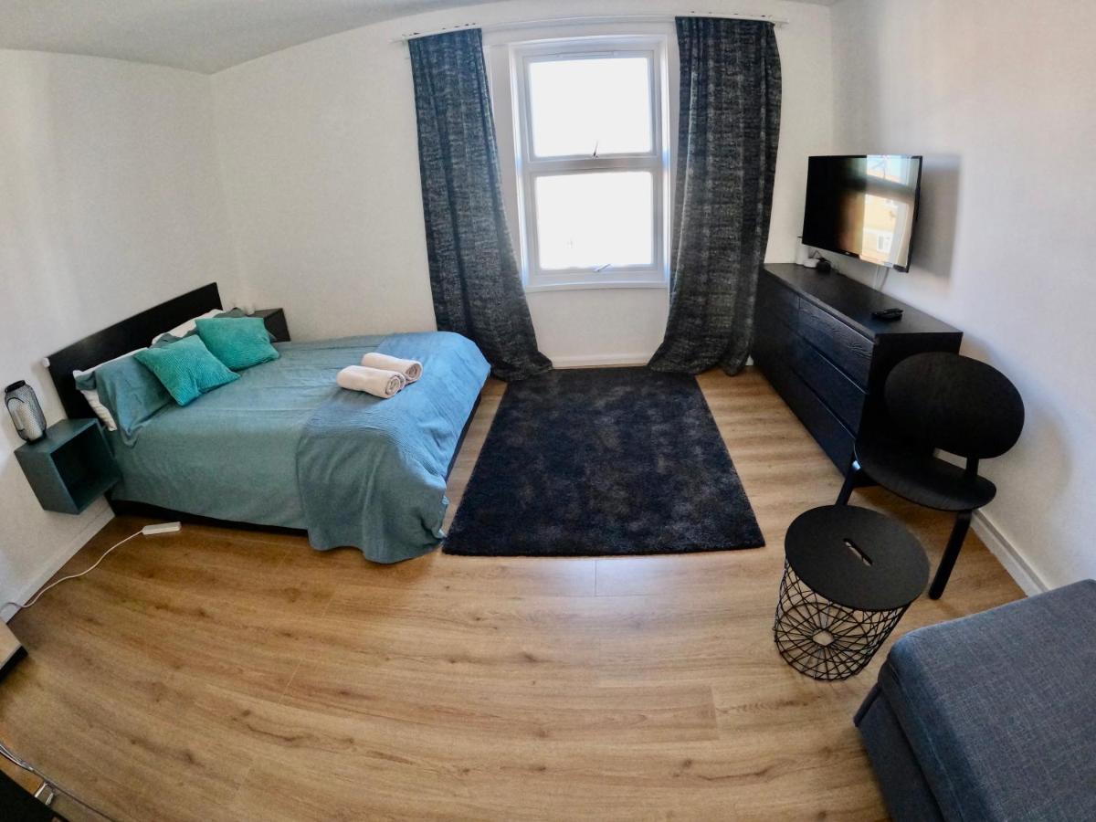 Lovely One Bedroom Flat Londres Extérieur photo
